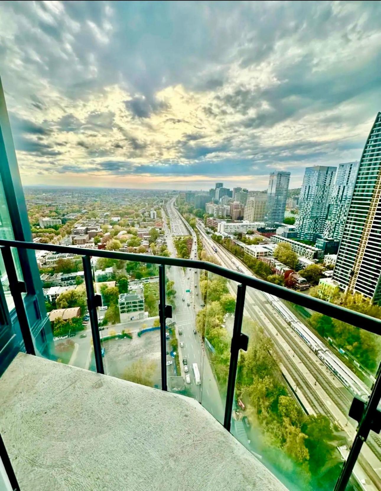 Spectacular Skyline Views - Downtown Montreal - Luxury Condo & Penthouse Pokoj fotografie