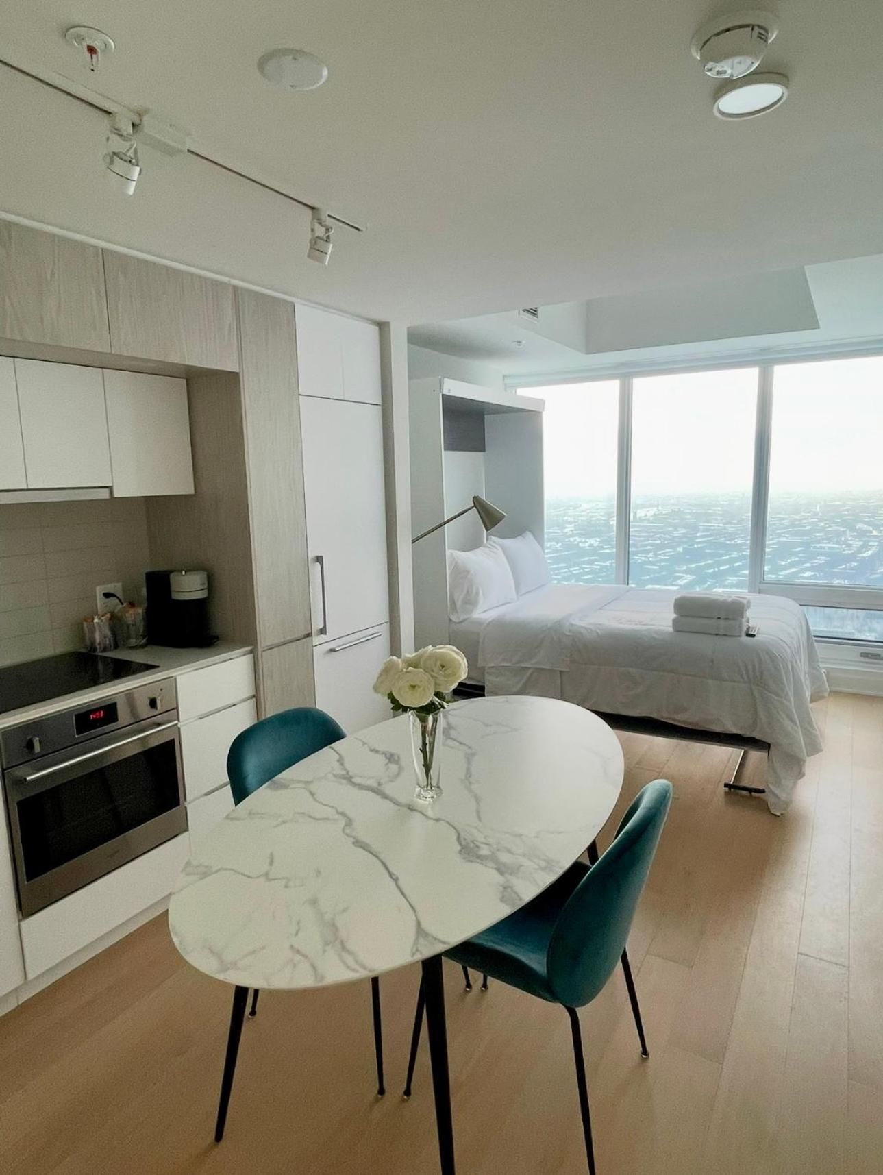 Spectacular Skyline Views - Downtown Montreal - Luxury Condo & Penthouse Pokoj fotografie