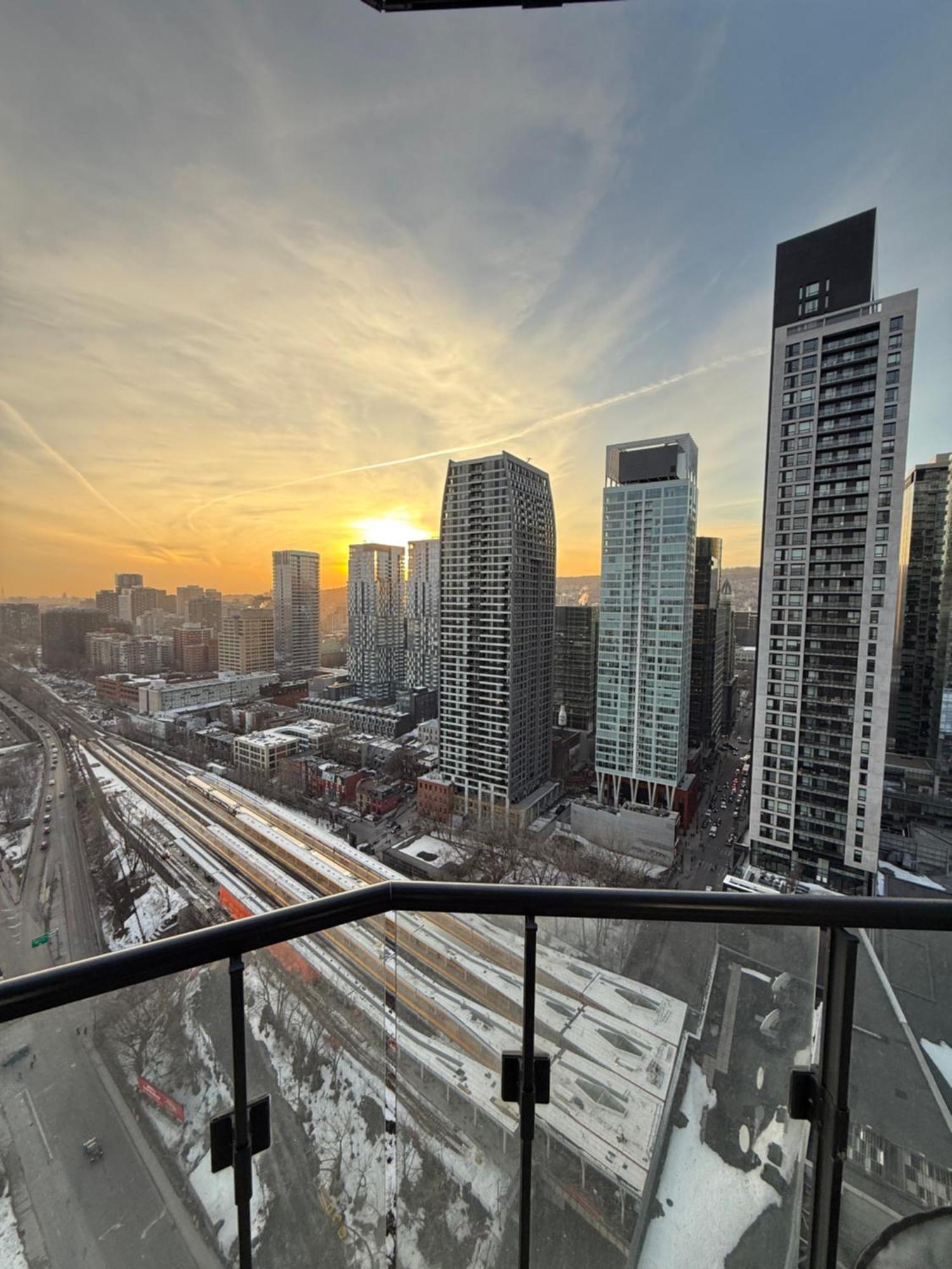 Spectacular Skyline Views - Downtown Montreal - Luxury Condo & Penthouse Pokoj fotografie